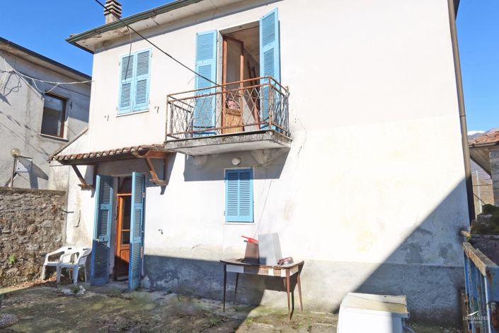 Image No.40-3 Bed Property for sale