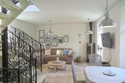 1708520515ljaeomqazz2fcn