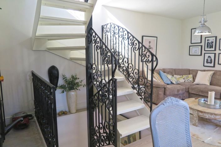 Image No.16-2 Bed Property for sale