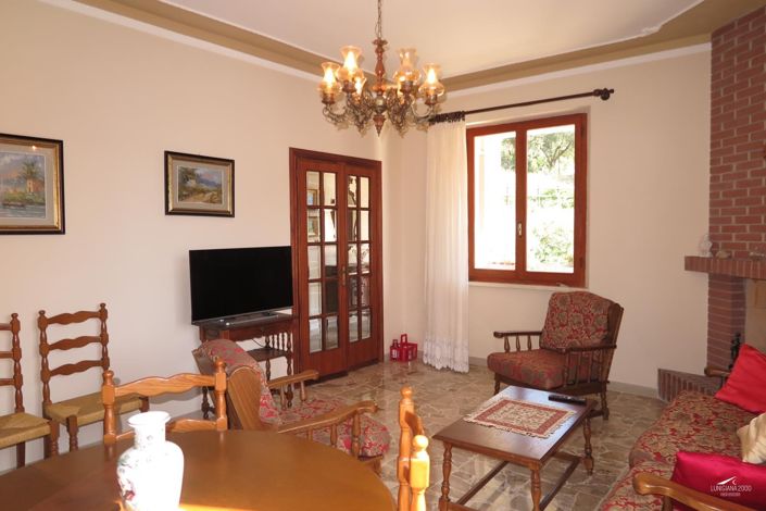 Image No.13-Propriété de 5 chambres à vendre à Bagnone