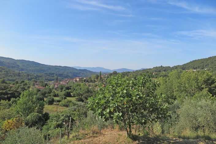 Image No.33-5 Bed Property for sale