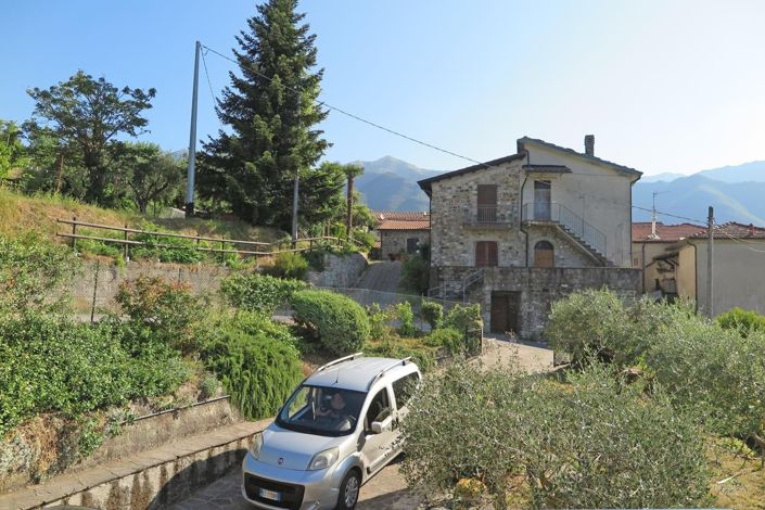 Image No.4-Propriété de 5 chambres à vendre à Bagnone