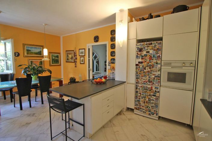 Image No.10-Propriété de 4 chambres à vendre à Carrara