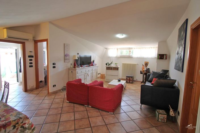 Image No.24-Propriété de 4 chambres à vendre à Carrara