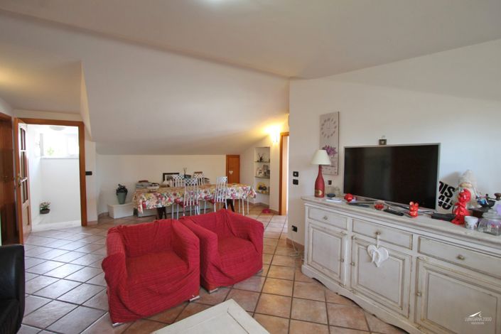 Image No.25-Propriété de 4 chambres à vendre à Carrara