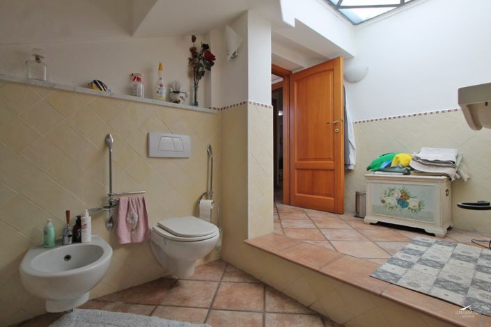 Image No.34-Propriété de 4 chambres à vendre à Carrara