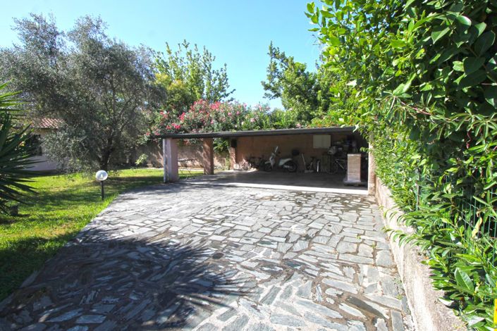 Image No.6-Propriété de 4 chambres à vendre à Carrara