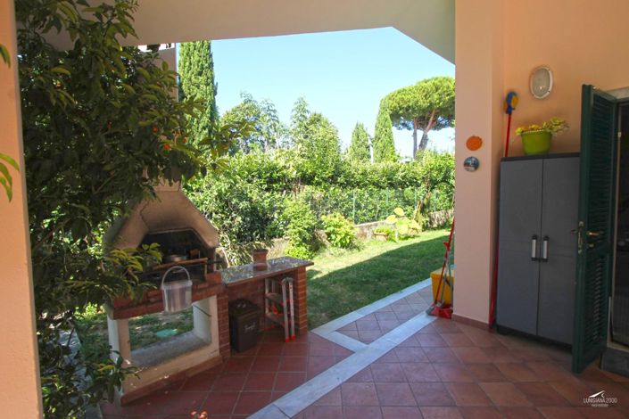 Image No.8-Propriété de 4 chambres à vendre à Carrara