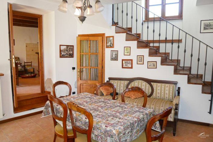 Image No.14-2 Bed Property for sale