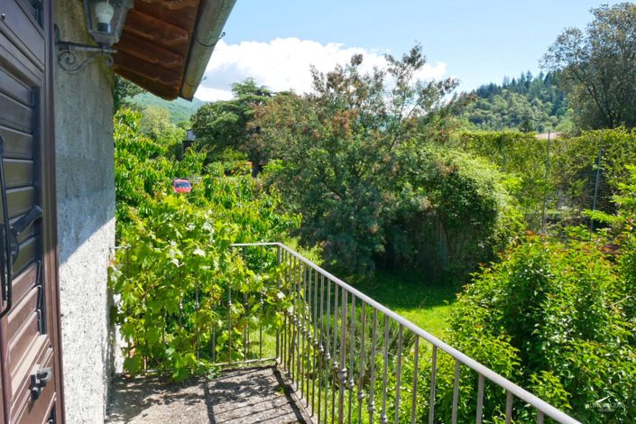 Image No.35-2 Bed Property for sale