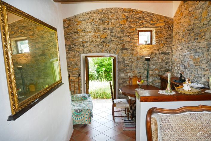 Image No.11-Propriété de 3 chambres à vendre à Fivizzano