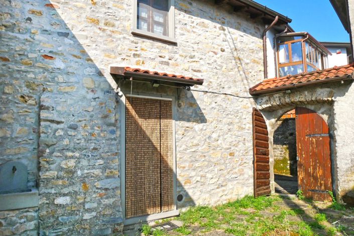 Image No.3-Propriété de 3 chambres à vendre à Fivizzano