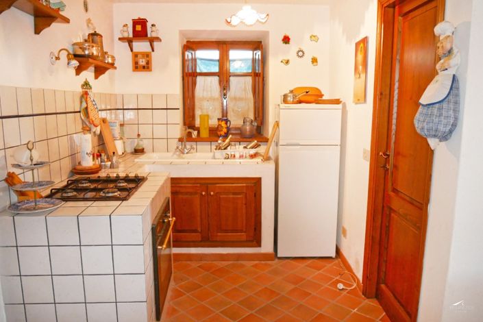 Image No.8-Propriété de 3 chambres à vendre à Fivizzano