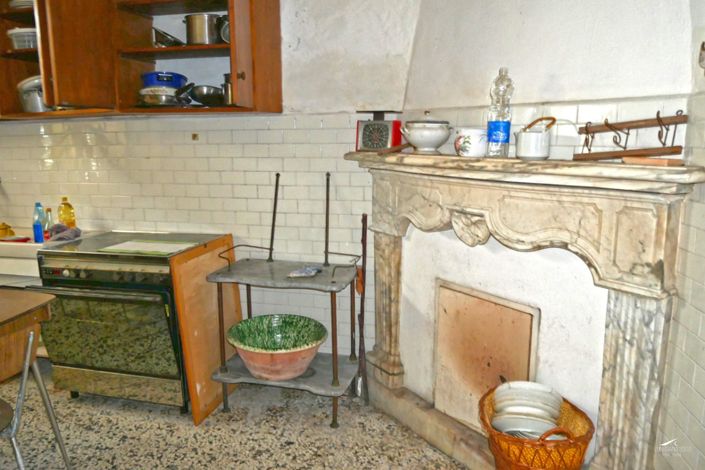 Image No.15-5 Bed Property for sale