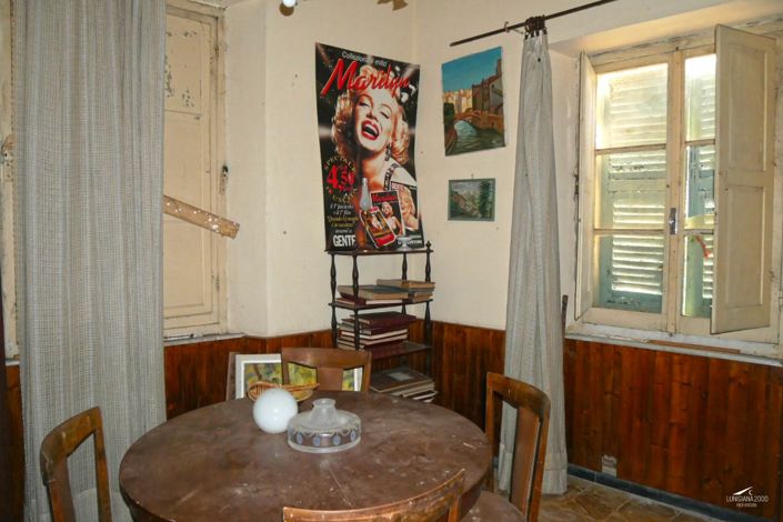 Image No.19-5 Bed Property for sale