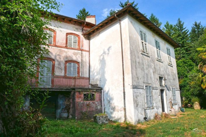 Image No.3-5 Bed Property for sale