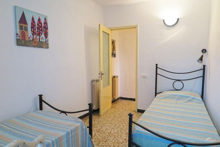 Image No.15-2 Bed Village House for sale