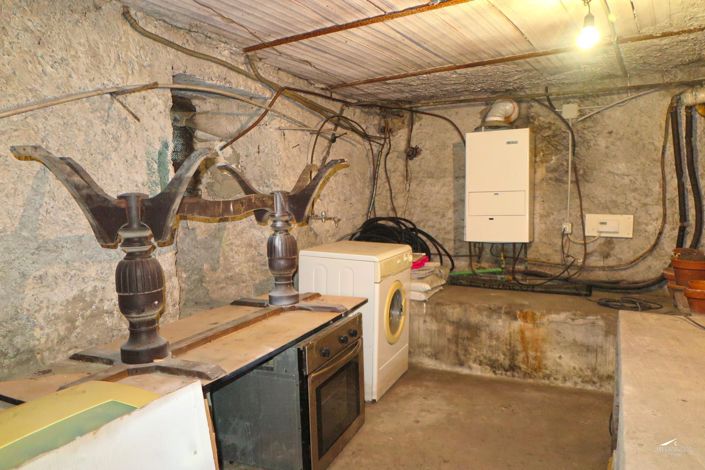 Image No.23-2 Bed Village House for sale