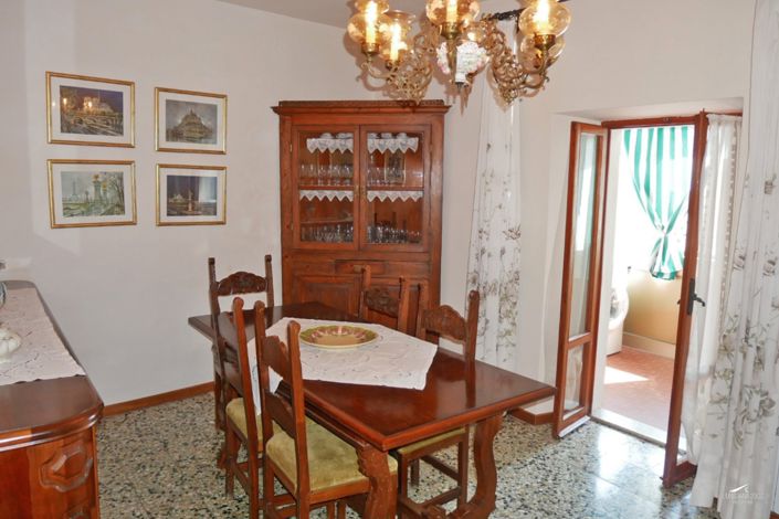 Image No.12-Maison de village de 2 chambres à vendre à Fivizzano