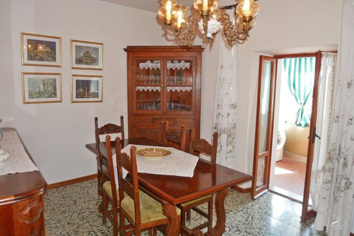 Image No.12-2 Bed Village House for sale