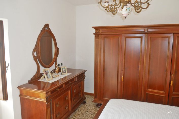 Image No.23-2 Bed Village House for sale
