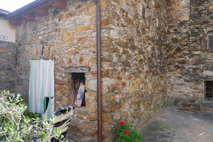 Image No.7-Maison de village de 2 chambres à vendre à Fivizzano