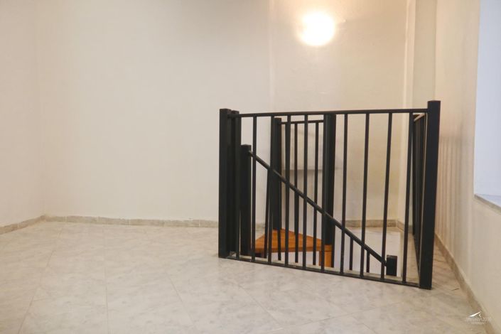 Image No.15-2 Bed Property for sale