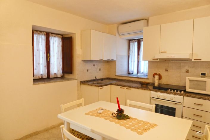 Image No.7-2 Bed Property for sale