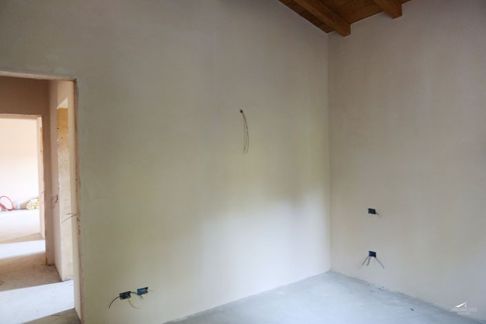 Image No.17-2 Bed Property for sale