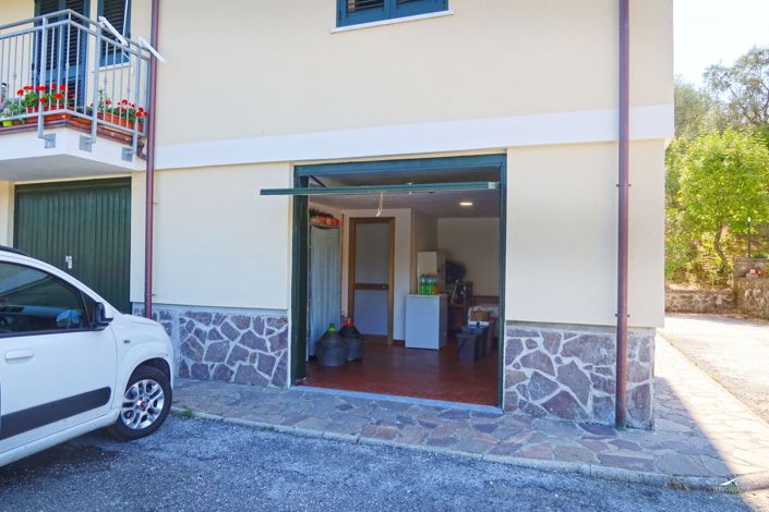 Image No.23-Appartement de 3 chambres à vendre à Fivizzano