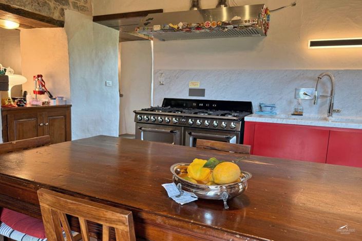 Image No.23-Ferme de 6 chambres à vendre à Casola in Lunigiana