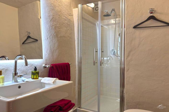 Image No.47-Ferme de 6 chambres à vendre à Casola in Lunigiana