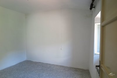 1755698257zdkymdzxmr2md0