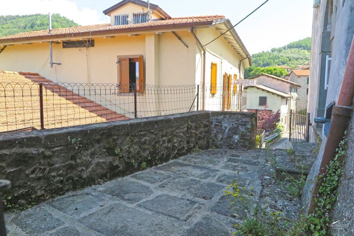 Image No.3-Propriété de 2 chambres à vendre à Casola in Lunigiana