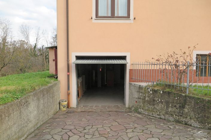 Image No.26-Propriété de 2 chambres à vendre à Aulla