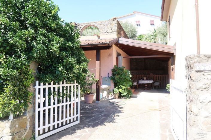 Image No.2-Propriété de 2 chambres à vendre à la Spezia