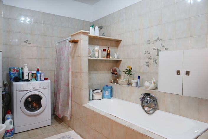 Image No.28-Propriété de 2 chambres à vendre à la Spezia