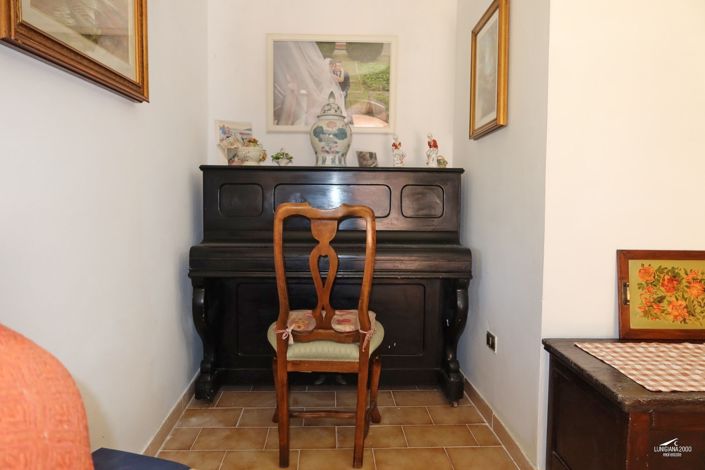 Image No.9-Propriété de 2 chambres à vendre à la Spezia