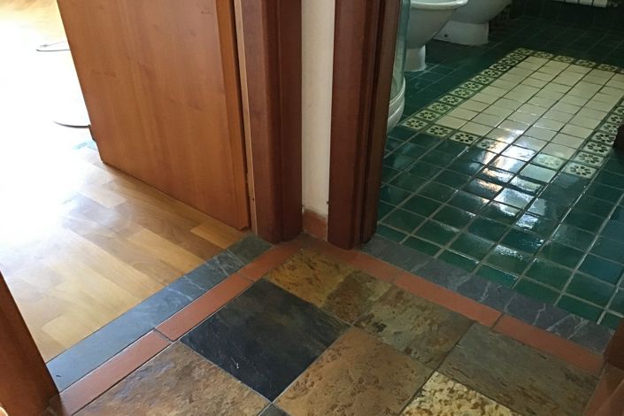 Image No.21-3 Bed Property for sale