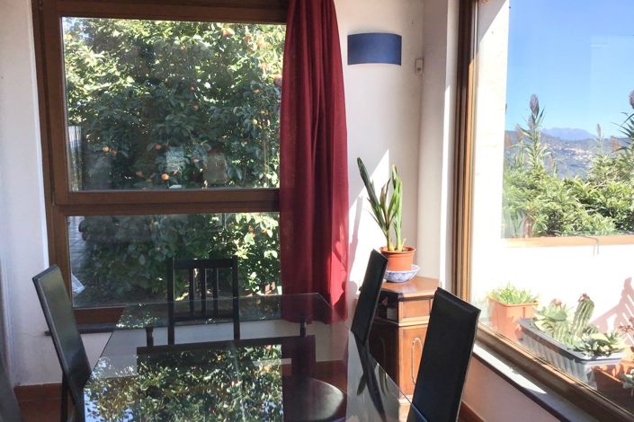 Image No.24-3 Bed Property for sale