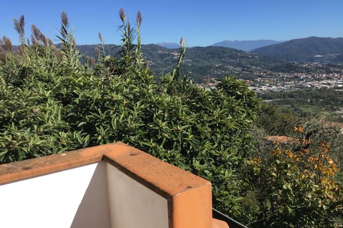 Image No.27-3 Bed Property for sale