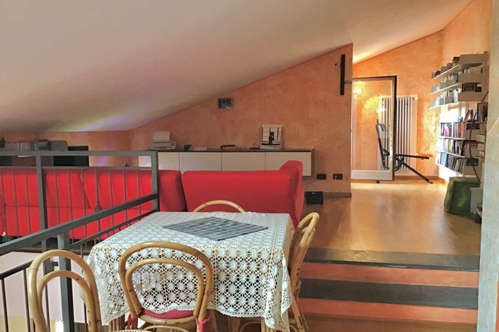 Image No.37-3 Bed Property for sale