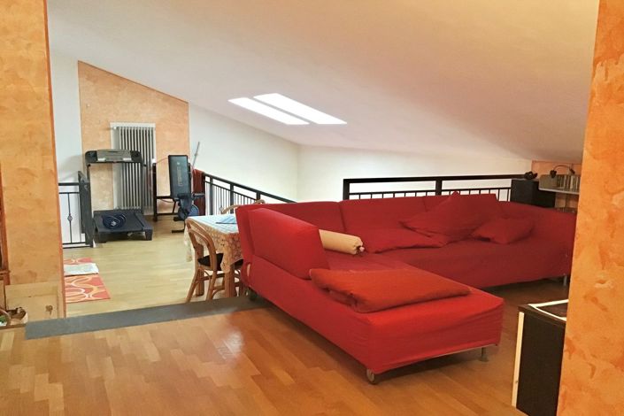 Image No.42-3 Bed Property for sale