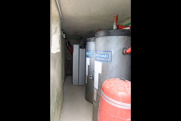 Image No.26-2 Bed Property for sale