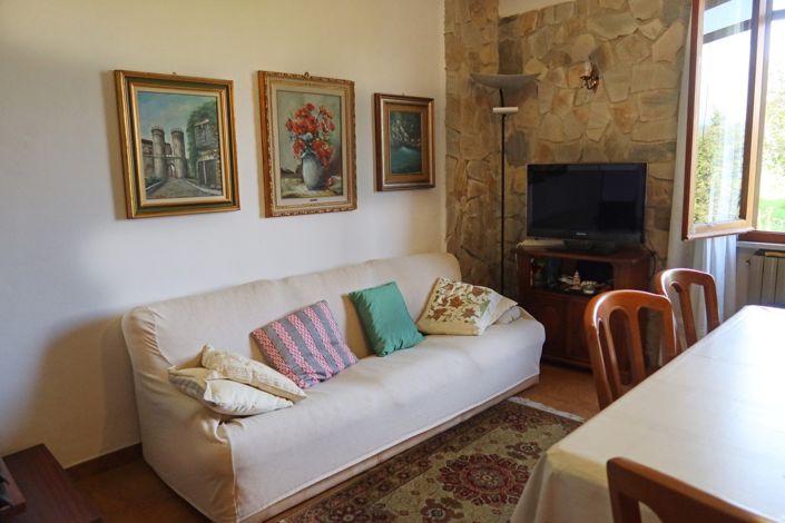 Image No.19-4 Bed Property for sale