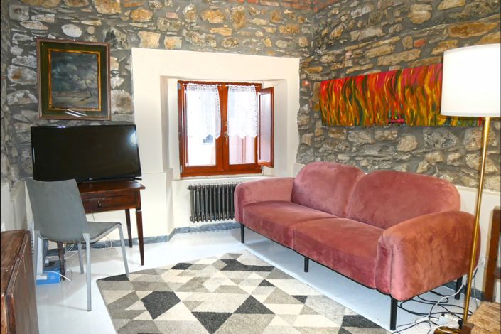 Image No.17-5 Bed Village House for sale