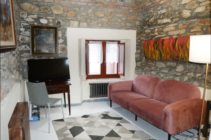 Image No.18-5 Bed Village House for sale