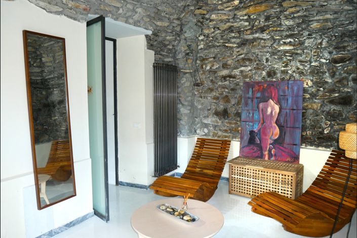 Image No.25-5 Bed Village House for sale