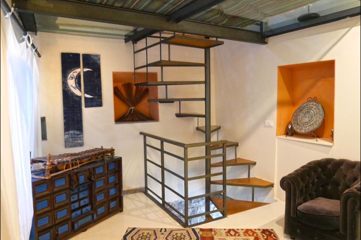 Image No.34-5 Bed Property for sale