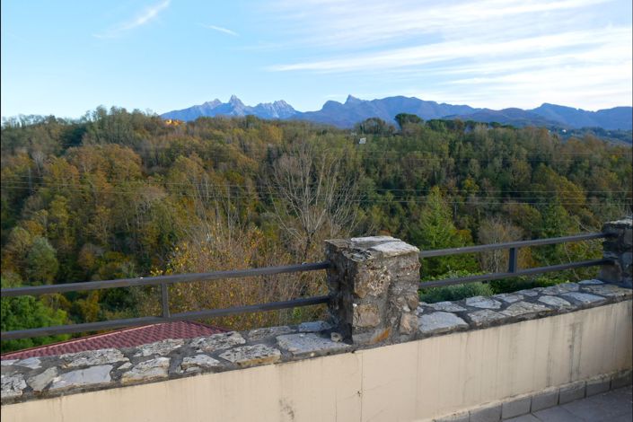 Image No.47-5 Bed Village House for sale
